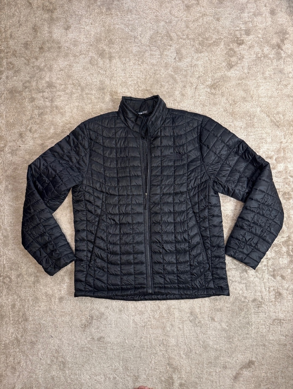 The North Face Men’s Large Black Quilted Insulated Full Zip Jacket Lightweight